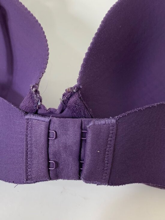 Maidenform Comfort Devotion Extra Coverage Plunge Bra Plum Size 38C Whimsigoth - Picture 5 of 6